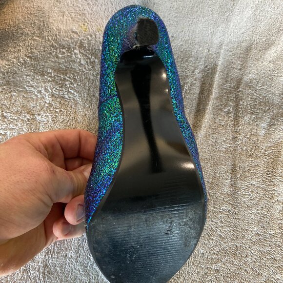 Steve Madden “Deja Vu” Iridescent Green Blue Platform Pumps | Size 8M | Glitter - Picture 6 of 8